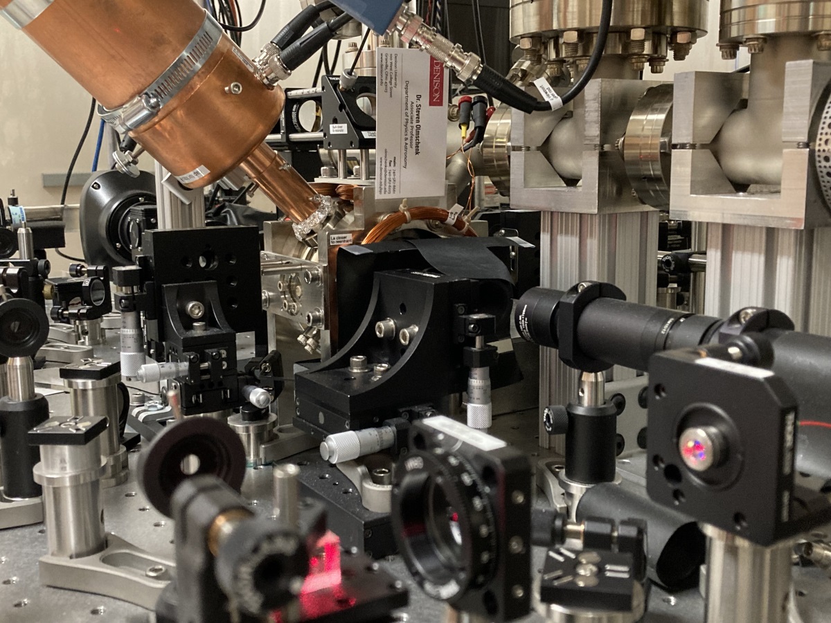 Vacuum chamber